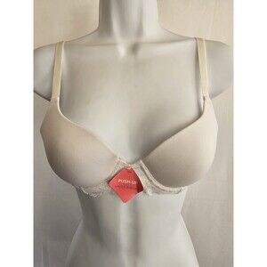 Maidenform Bra Women's White Underwire Style 5739 Size 32A